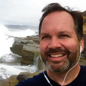 Meet your Posher, Victor